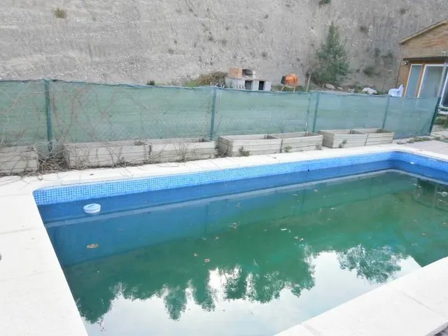 TERRENO EN CAN VILLABA DE ABRERA CON PISCINA Y BARBACOA, A 25 MINUTOS DE BARCELONA — 8