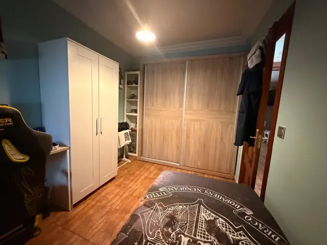 Acogedora Casa en Avenida de Pruna con Espacios Amplios y Confortables!! — 25