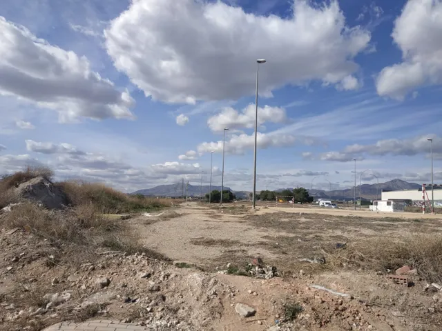 SE VENDE SUELO INDUSTRIAL!!! — 6