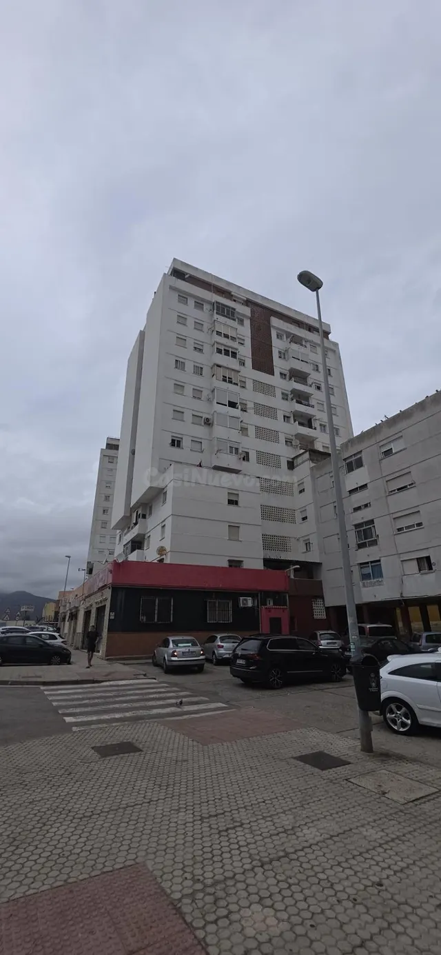 PISO PARA ENTRAR A VIVIR EN LA TORRES DEL SALADILLO — 2