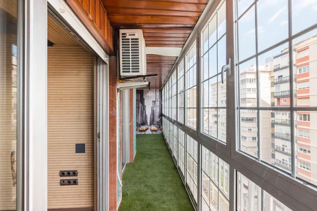 Amplio Piso en Venta en el Corazón de Murcia por €600,000 — 6
