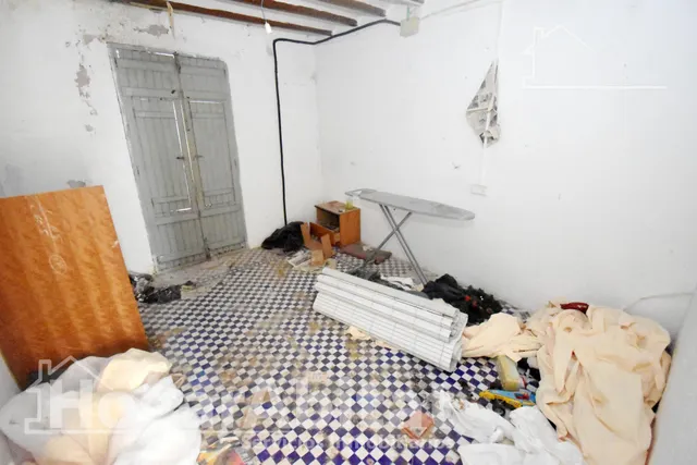 CASA MUY AMPLIA PARA REFORMAR, CON TERRAZA Y TRASTERO — 16