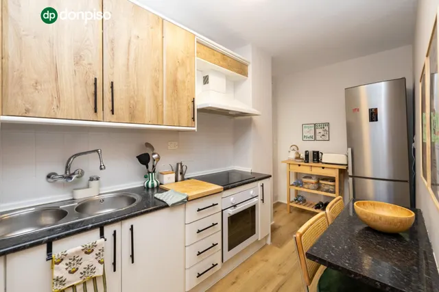 Piso y cochera en venta junto Acera de Darro. — 7