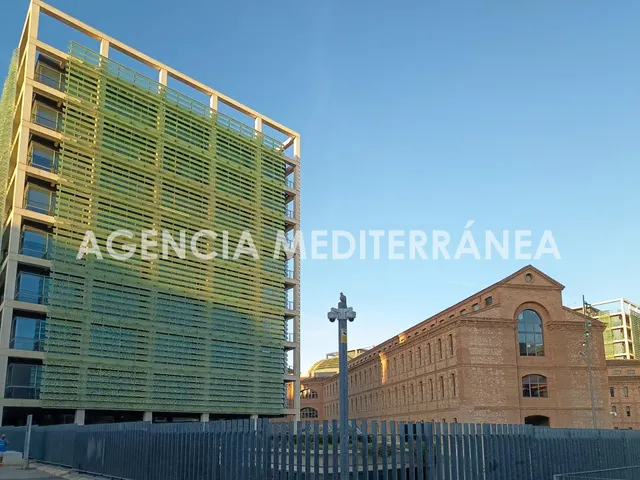 L'OLIVERETA: 5º piso reformado de 130 m2 con ascensor y balcón — 7