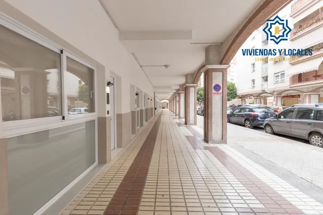MODERNO ESTUDIO TIPO LOFT AMUEBLADO EN URBANIZACIÓN VILLA PINEDA - ZONA VILLAREJO — 30