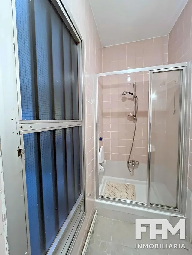Piso Interior en Venta cerca de Calle Pablo Iglesias — 15