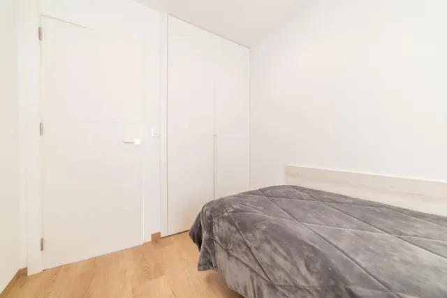 Casa 3 habitaciones 130m² en venta - Roda — 22