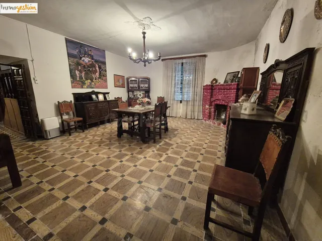 CASA EN VENTA EN VALDESTILLAS - foto 3
