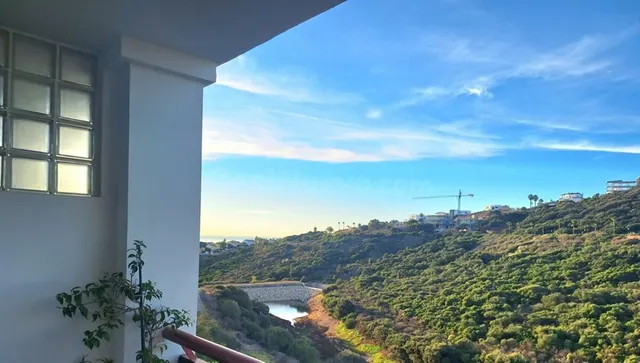 Apartamento 2 habitaciones 102m² en venta - Playa la alcaidesa — 2