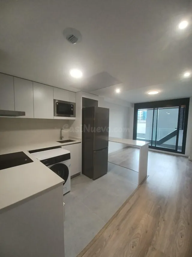 Piso 1 habitación 80m² en alquiler - Malilla - foto 4
