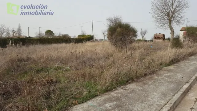 Solar en Sarracin de Burgos, 600 metros. superficie parcela, - foto 2