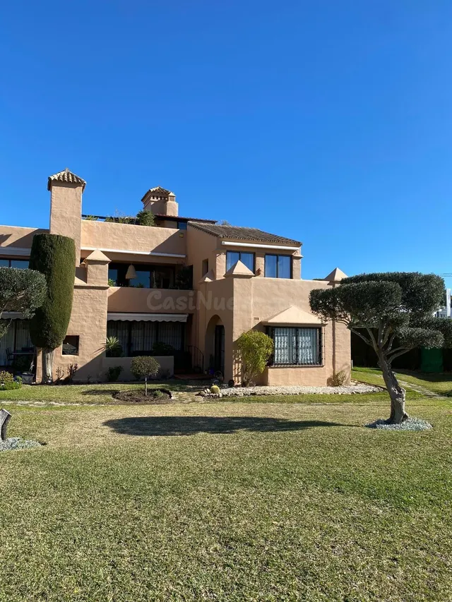 ÁTICO DÚPLEX EN URB. LA CARTUJA, ESTEPONA