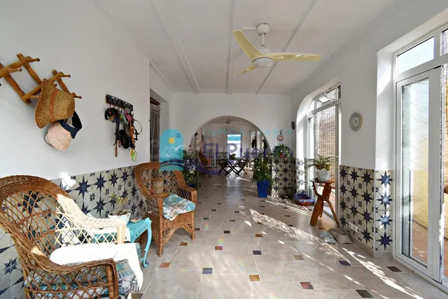 CHALET INDEPENDIENTE A SOLO 350 METROS DEL MAR EN PLAYA NARE - foto 4