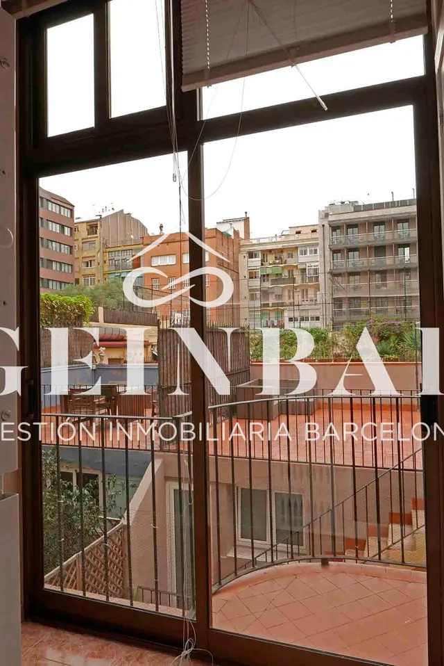 PISO CON TERRAZA DE 25 M2 Y SALA POLIVALENTE DE 21 M2 EN L’ANTIGA ESQUERRA DE L’EIXAMPLE — 19