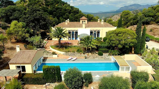 Chalet 7 habitaciones 525m² en venta - Marbella - foto 2