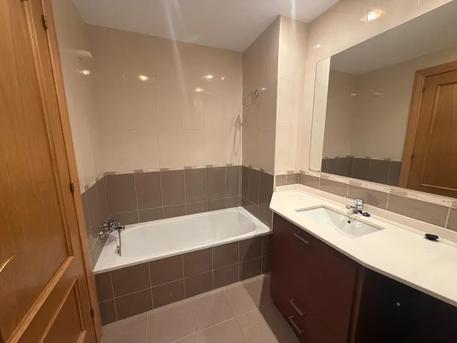 Piso de 3 habitaciones en alquiler en el centro de Nava — 13