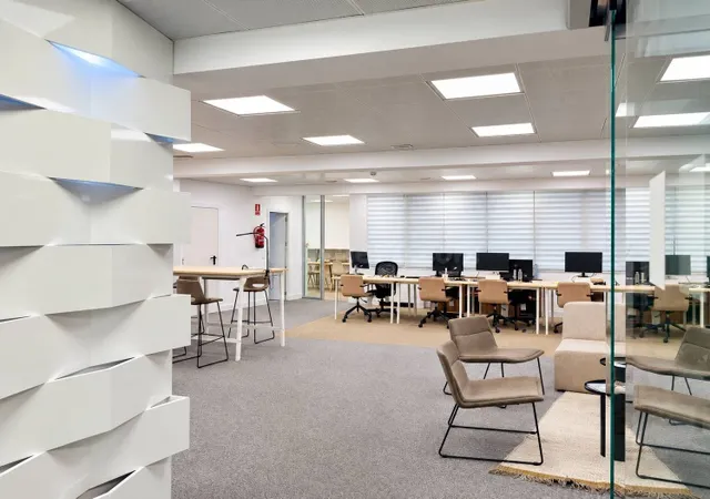 OFICINA | Entre Colón y Cibeles, en clave empresarial - foto 2