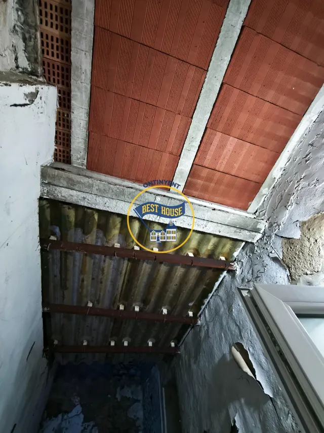 ¡¡OPORTUNIDAD!! ¡CASA CON 4 DORMITORIOS Y EN CONDICIONES DE USO A PRECIO INSUPERABLE! — 17