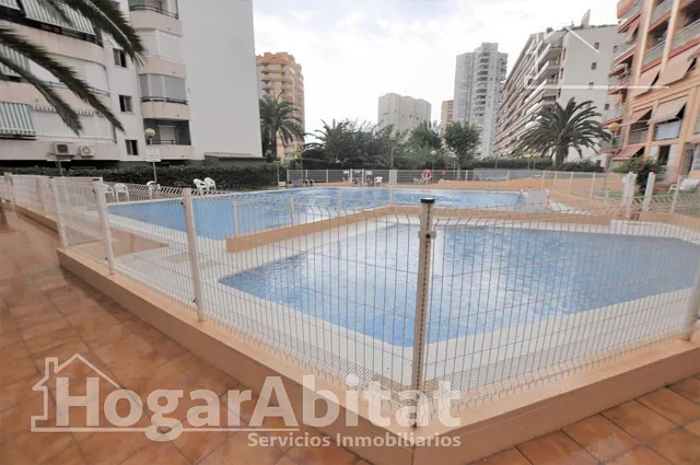 REFORMADO CON PISCINA JUNTO A LA PLAYA — 21
