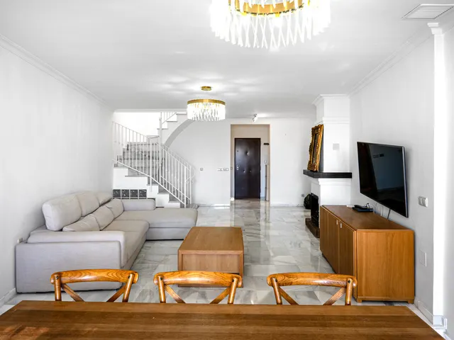 Chalet 3 habitaciones 213m² en venta - Marbella — 8