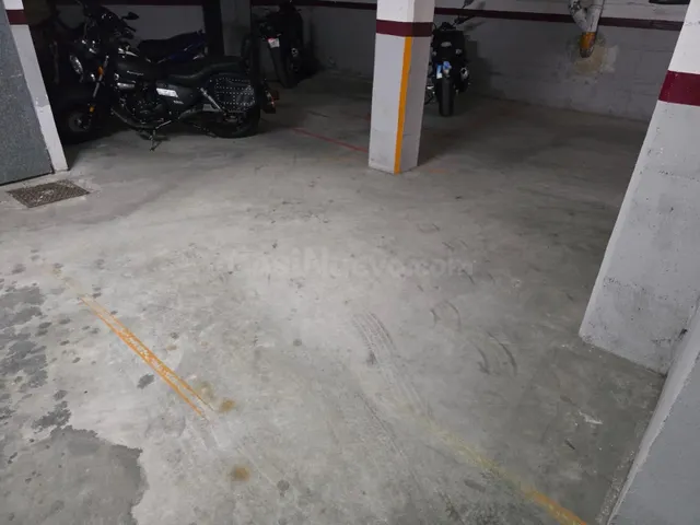 VENTA 2 PLAZAS DE PARKING EN IGUALADA ZONA SET CAMINS!! - foto 4