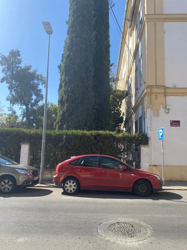 PLAZA DE GARAJE JUNTO A LA FACULTAD DE DERECHO — 9