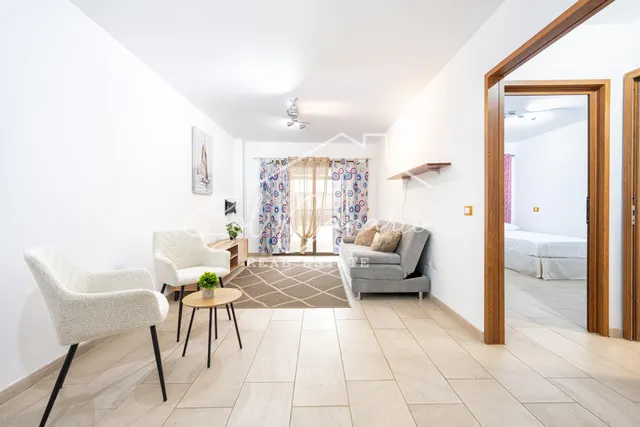 Tu Nuevo Hogar en Telde con Vistas Incomparables a la Playa de Melenara — 4
