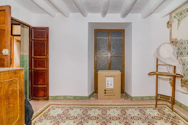 Casa señorial con terraza y posibilidad de rentabilidad. — 25