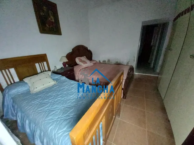 *53.000€* inmobiliaria la mancha vende casa con patio en Barrax ( Albacete ). — 21