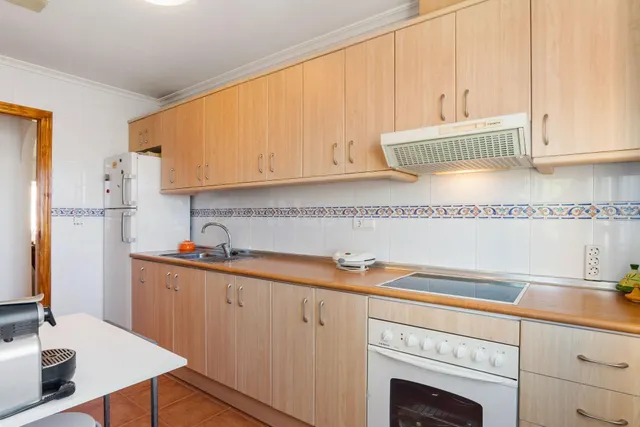 Apartamento en Campoamor 800m de la playa - foto 5