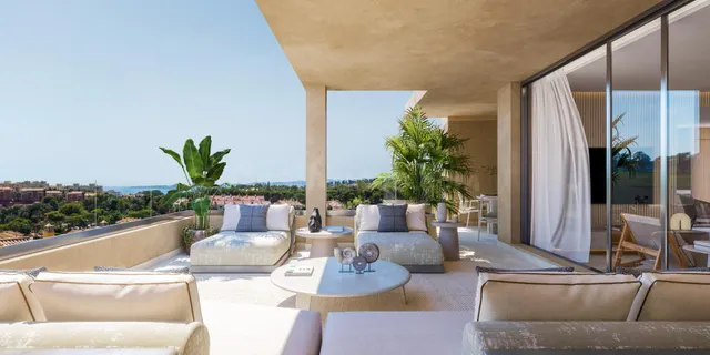 DISFRUTE DE TERRAZAS CON ORIENTACION SUR Y VISTAS AL MAR, DE - foto 2
