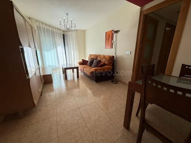Alquiler apartamento amplio juan de borbon, 2 dormitorios, 2 baños, garaje , amueblado, luminoso — 4