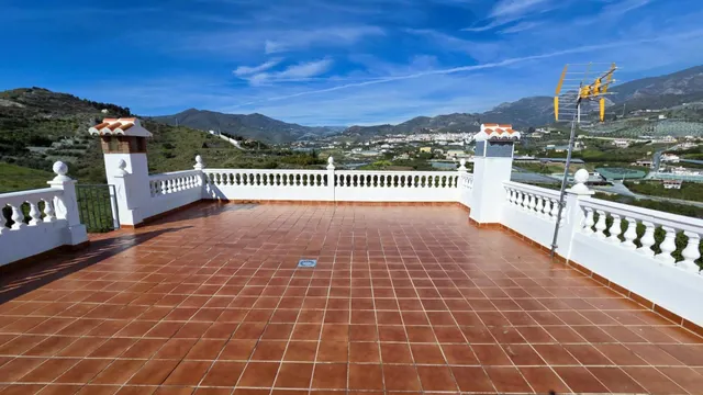 villa cortijo con piscina en molvizar — 2