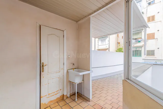 Primer piso reformado con ascensor, terraza y balcon, en bons aires — 5