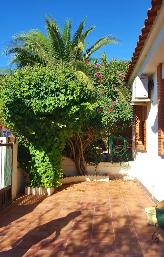 GRAN CASA EN MADRIGUERAS — 31