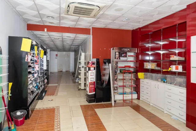 estupendo local en el centro de Santa Fe — 16