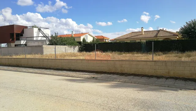 OPORTUNIDAD! SE VENDE ESPECTACULAR SOLAR DE CASI 1000 METROS CUADRADOS EN LA MEJOR ZONA DE LA FELIPA — 6