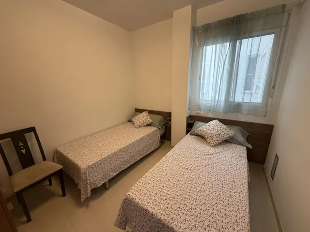Piso con terraza, parking y piscina a 500 metros de la playa – la ràpita — 31