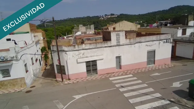 Solar edificable en venta en Blanes - foto 2