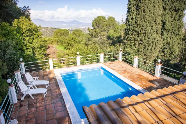 Finca rústica 5 habitaciones 276m² en venta - Conde de Ureña-Gibralfaro — 47