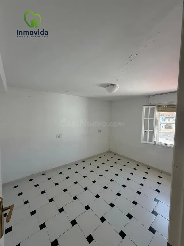 PISO CON TERRAZA € 38.000 - foto 3