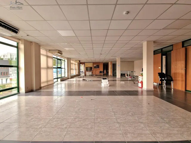 OFICINAS EN EL POLÍGONO DE POCOMACO- 450 METROS EN PLANTA CO