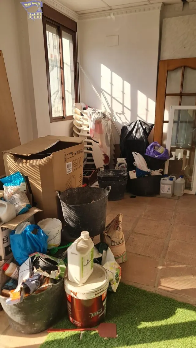 SE VENDE LOCAL DIÁFANO EN ZONA CUESTA DE LA RUJANA — 5