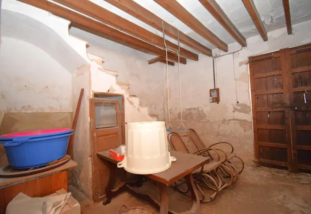 Casa para reformar con garage en Muro - foto 3