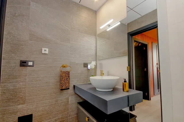VILLA DE 3 DORMITORIOS Y 3 BAÑOS CON PISCINA EN LOMAS DE CABO ROIG, ORIHUELA COSTA — 22