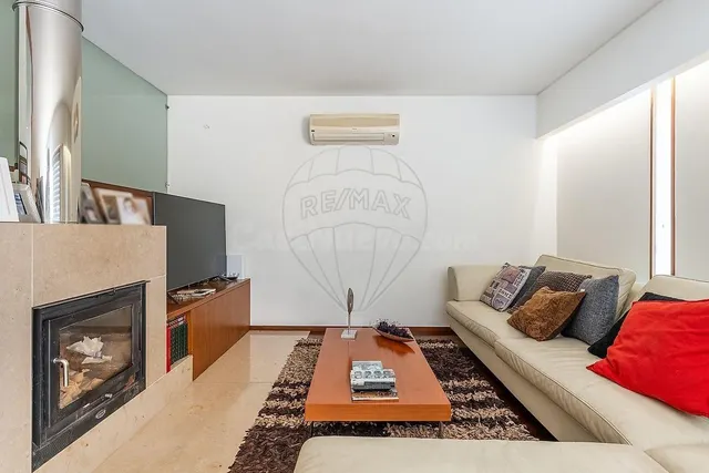 Chalet 3 habitaciones 291m² en venta - Azurém - foto 2