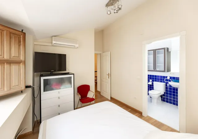 EXCLUSIVO DUPLEX JUNTO A PLAZA NUEVA — 19