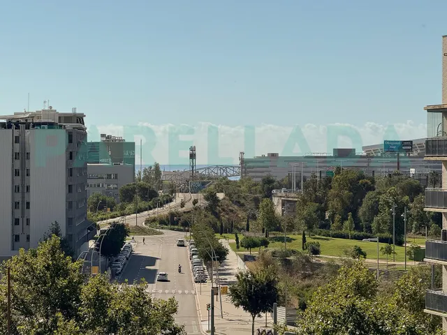 Precioso Ático de obra seminueva  con 2 plazas de aparcamiento y 2 trasteros incluidos — 38