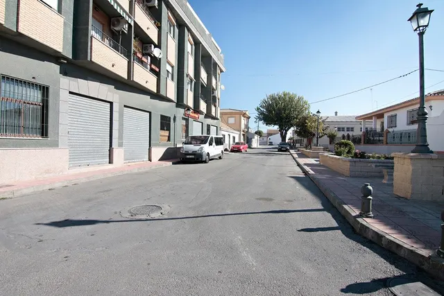 Local de 82 metros cuadrados ubicado en Vegas del Genil (Ambroz) — 10