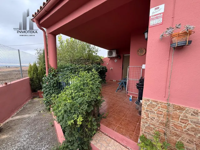 Ref: c140 grupo inmoteka inmobiliaria vende casa con patio en Golosalvo (Albacete) — 13